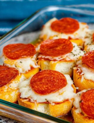 Pepperoni Pizza Crackers