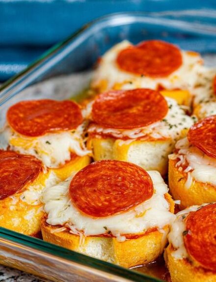Pepperoni Pizza Crackers