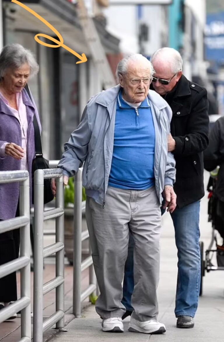 At 98, a Hollywood Legend Reflects on a Lifetime of Love and Legacy