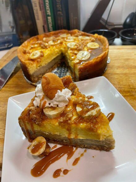 Triple Cookie Caramel Nana Puddin Cheesecake